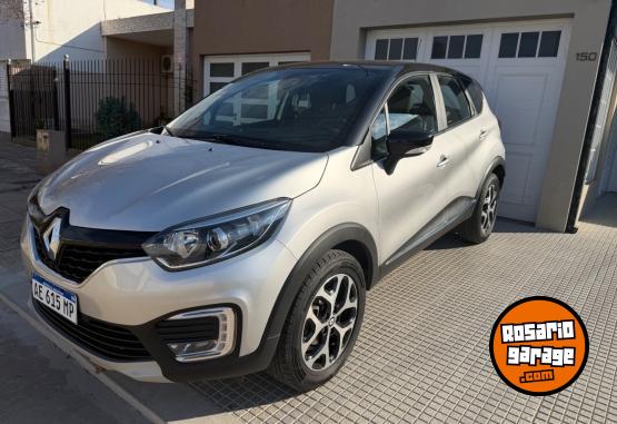Autos - Renault Captur 2021 Nafta 27000Km - En Venta