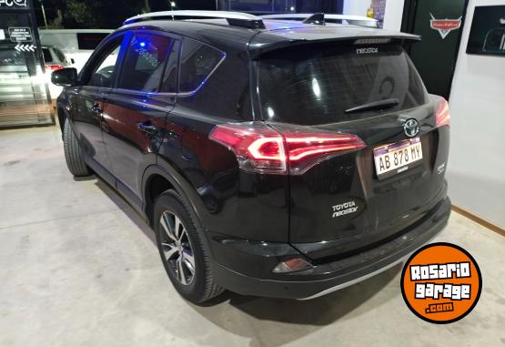 Camionetas - Toyota Rav 4x4 VX 2017 Nafta 52000Km - En Venta