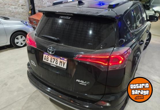 Camionetas - Toyota Rav 4x4 VX 2017 Nafta 52000Km - En Venta