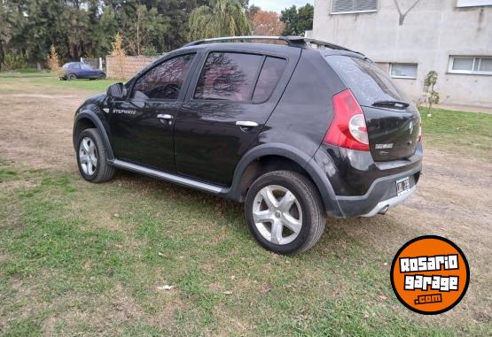 Autos - Renault Sandero Stepway Confort 2011 Nafta 174000Km - En Venta