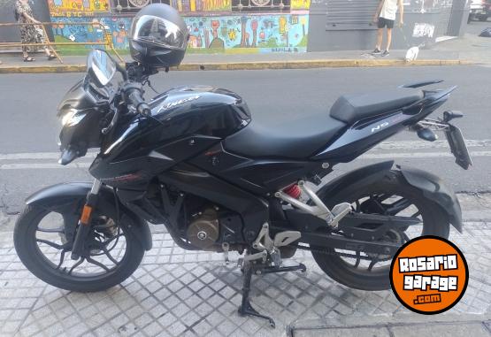Motos - Bajaj Rouser NS 150 2017 Nafta 35253Km - En Venta