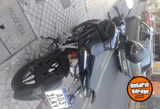 Motos - Bajaj Rouser NS 150 2017 Nafta 35253Km - En Venta