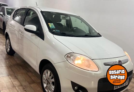 Autos - Fiat Palio 2017 Nafta 120000Km - En Venta