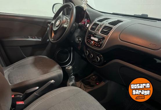 Autos - Fiat Palio 2017 Nafta 120000Km - En Venta