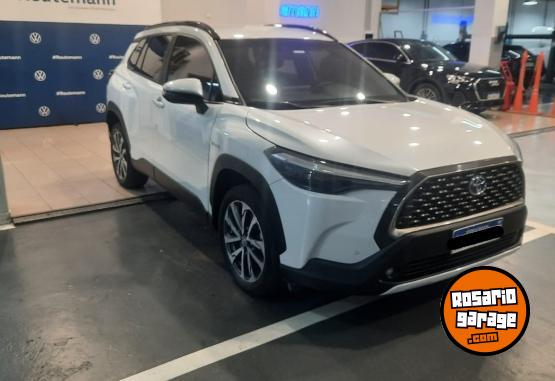 Autos - Toyota COROLLA CROSS 1.8 ECVT 2022 Nafta 68000Km - En Venta