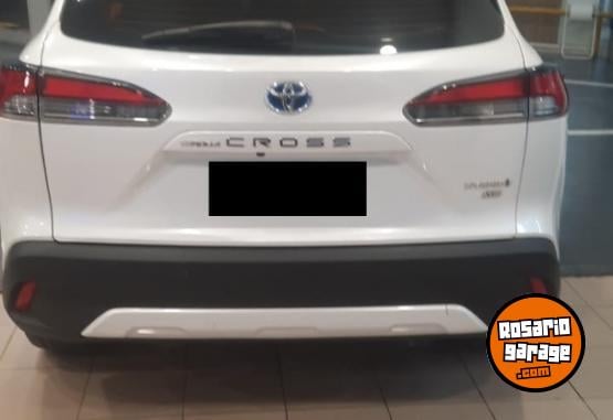 Autos - Toyota COROLLA CROSS 1.8 ECVT 2022 Nafta 68000Km - En Venta