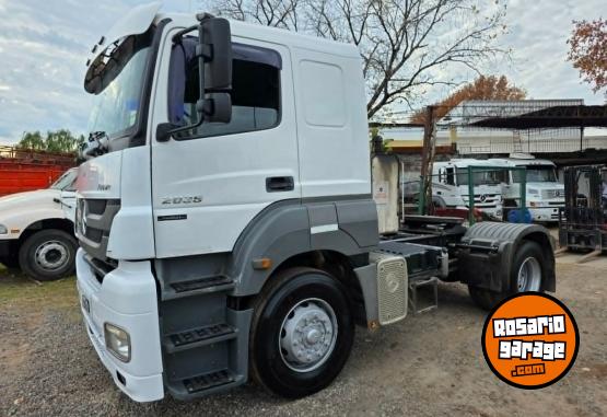Camiones y Gr�as - VENDO MERCEDES-BENZ AXOR 2035 - En Venta