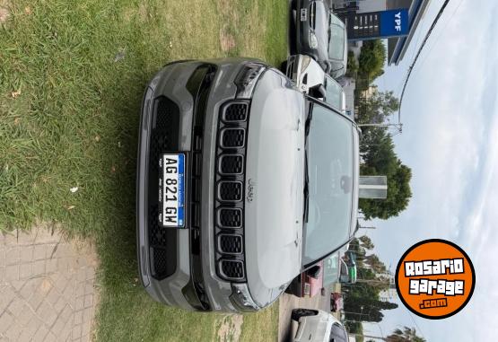 Camionetas - Jeep Compass 2024 Nafta 30000Km - En Venta