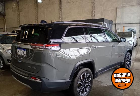 Camionetas - Jeep Commander 2022 Diesel 80000Km - En Venta