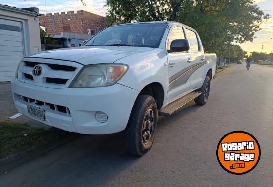 Camionetas - Toyota Hilux 2008 Diesel 275000Km - En Venta
