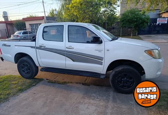 Camionetas - Toyota Hilux 2008 Diesel 275000Km - En Venta