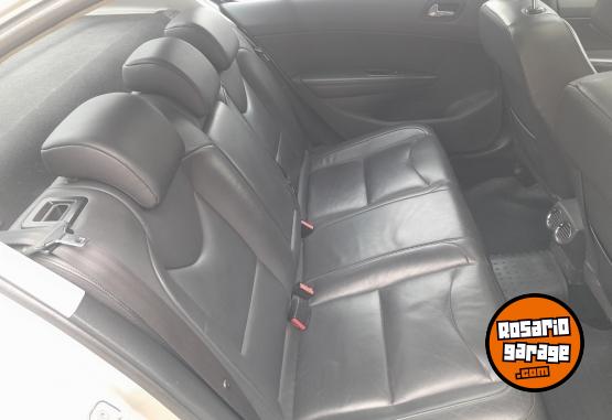 Autos - Peugeot 408 allure 2011 GNC 218000Km - En Venta
