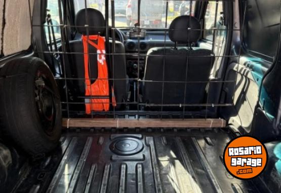 Utilitarios - Renault Kangoo Partner fiorino 2016 GNC 300Km - En Venta