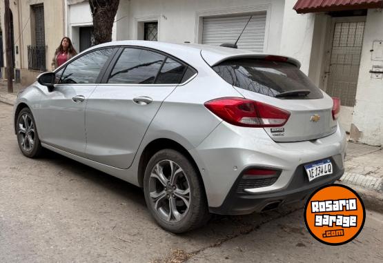 Autos - Chevrolet Cruze premier 2020 Nafta 145000Km - En Venta