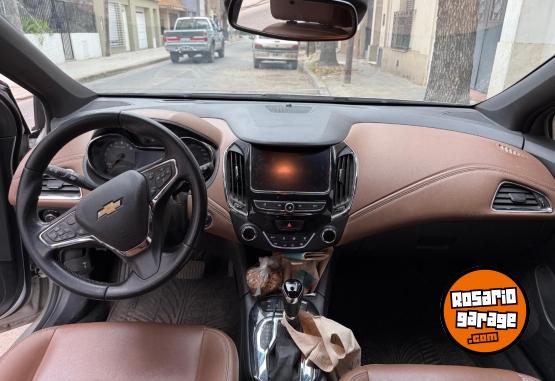 Autos - Chevrolet Cruze premier 2020 Nafta 145000Km - En Venta
