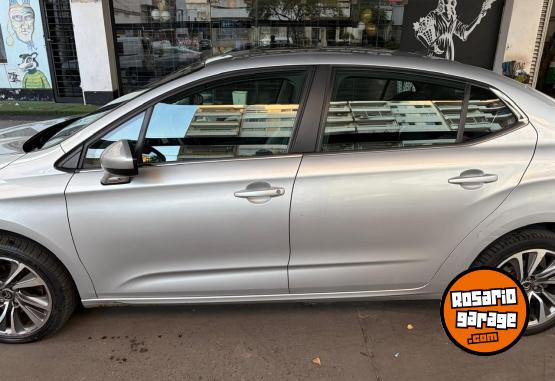 Autos - Citroen C4 Lounge 2017 Nafta 69000Km - En Venta