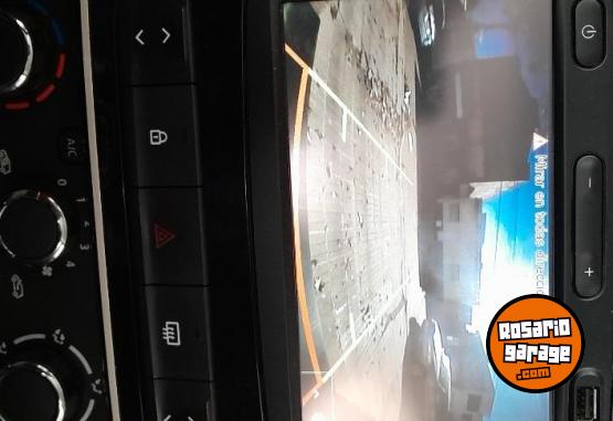 Autos - Renault KWID ICONIC 2018 Nafta 80000Km - En Venta