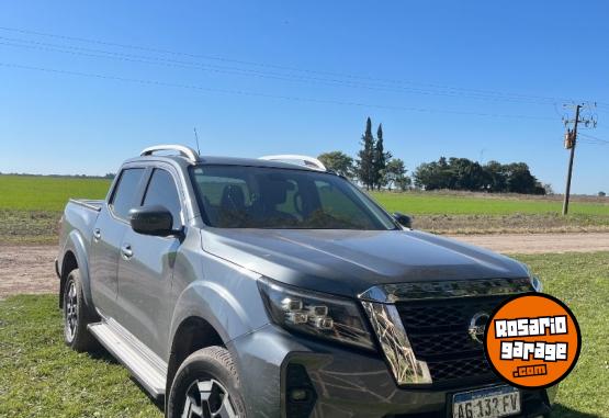 Camionetas - Nissan Frontier XE 2023 Diesel 37000Km - En Venta