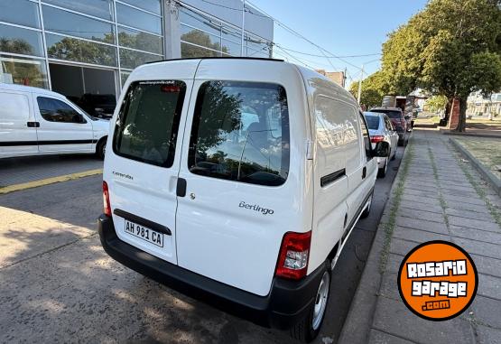 Utilitarios - Citroen BERLINGO FURGON 2025 Diesel 0Km - En Venta