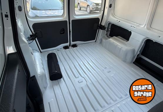 Utilitarios - Citroen BERLINGO FURGON 2025 Diesel 0Km - En Venta