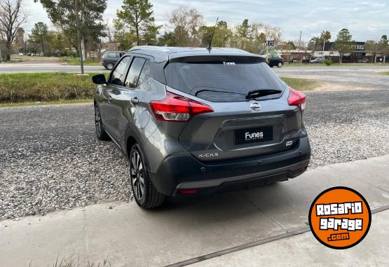 Autos - Nissan Kicks exclusive 1.6 cvt 2017 Nafta 102000Km - En Venta