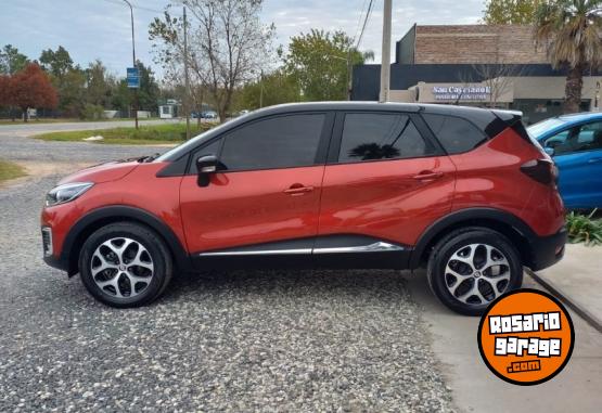 Autos - Renault Captur intens 2.0 TM 2019 Nafta 85000Km - En Venta