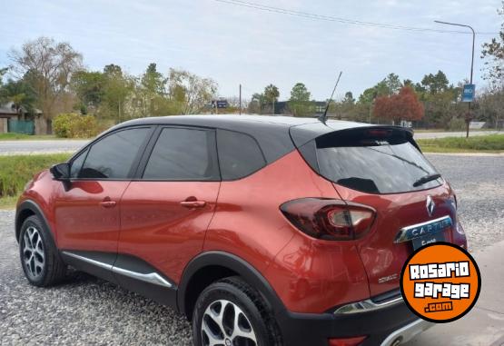 Autos - Renault Captur intens 2.0 TM 2019 Nafta 85000Km - En Venta