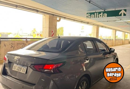 Autos - Nissan VERSA DRIVE 2021 Nafta 178300Km - En Venta