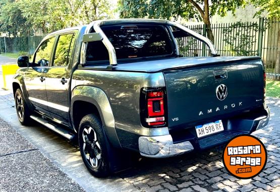 Camionetas - Volkswagen Amarok V6 Highline 2025 Diesel 9000Km - En Venta
