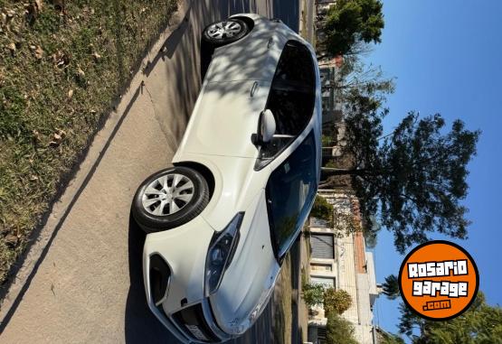 Autos - Peugeot 208 2016 Nafta 116000Km - En Venta