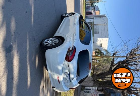 Autos - Peugeot 208 2016 Nafta 116000Km - En Venta