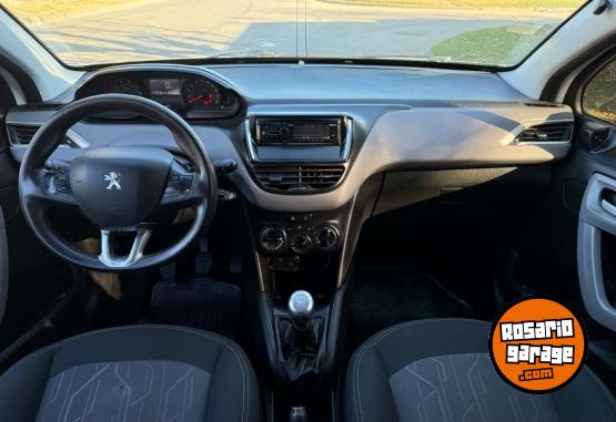 Autos - Peugeot 208 2016 Nafta 116000Km - En Venta
