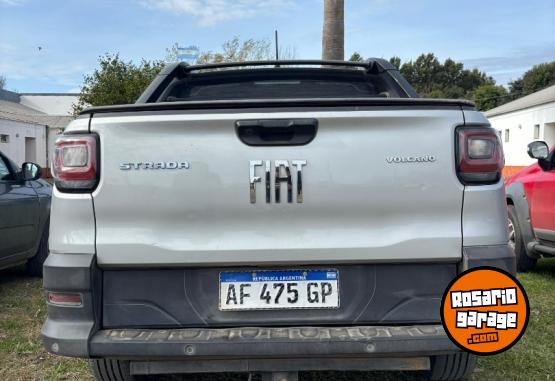 Camionetas - Fiat Strada 2022 Nafta 77000Km - En Venta