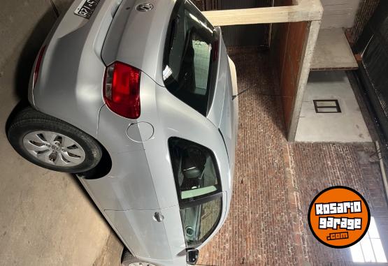 Autos - Volkswagen Gol trend 2015 Nafta 198000Km - En Venta