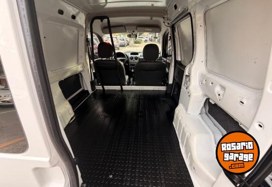 Utilitarios - Citroen berlingo 2024 GNC 52000Km - En Venta