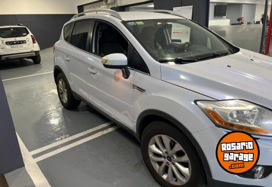 Camionetas - Ford KUGA SEL 2.5 T5. 2011 Nafta 165000Km - En Venta