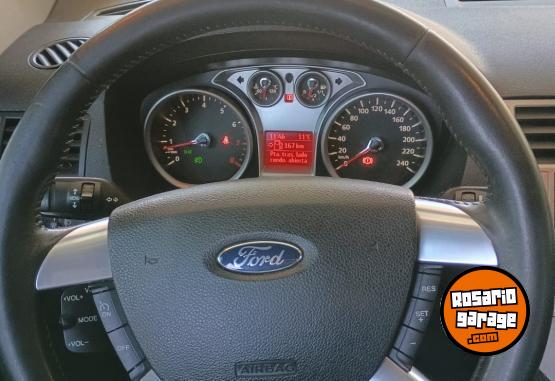 Camionetas - Ford KUGA SEL 2.5 TURBO T5. 2011 Nafta 165000Km - En Venta