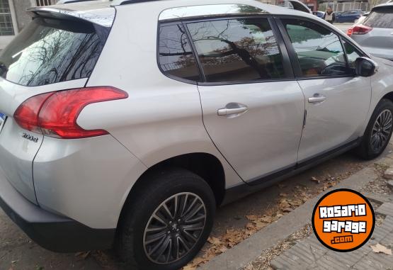 Autos - Peugeot 2008 active 2017 Nafta 90000Km - En Venta