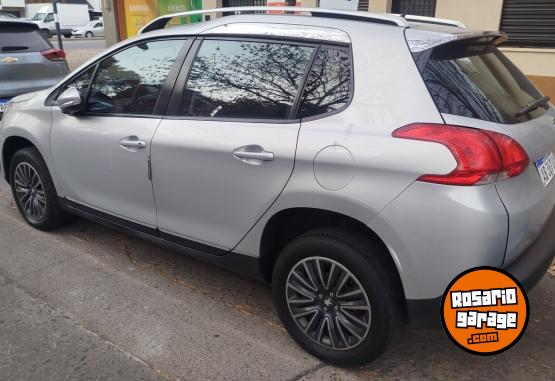 Autos - Peugeot 2008 active 2017 Nafta 90000Km - En Venta