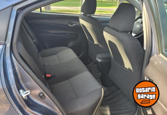 Autos - Toyota YARIS XLS 2022 Nafta 34000Km - En Venta