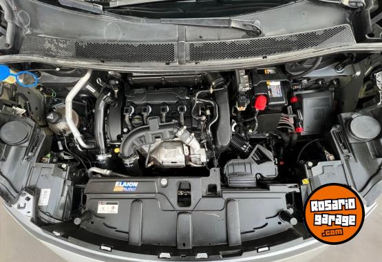 Autos - Peugeot 3008 Allure 2019 Nafta 100000Km - En Venta