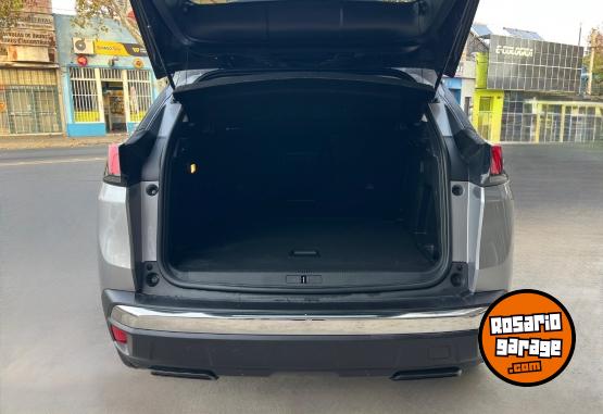 Autos - Peugeot 3008 Allure 2019 Nafta 100000Km - En Venta