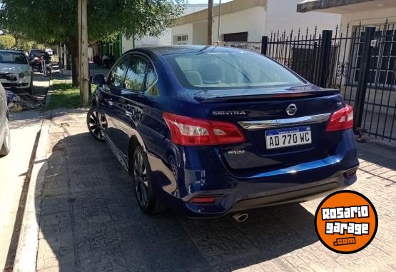 Autos - Nissan Sentra 2019 Nafta 72000Km - En Venta