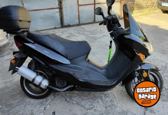 Motos - Honda Gsl150 2019 Nafta 7200Km - En Venta