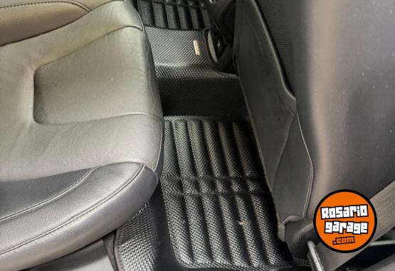 Autos - Ford Titanium 2018 Nafta 108000Km - En Venta