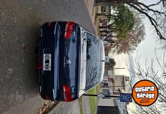 Autos - Peugeot 408 hdi 2015 Diesel 176000Km - En Venta