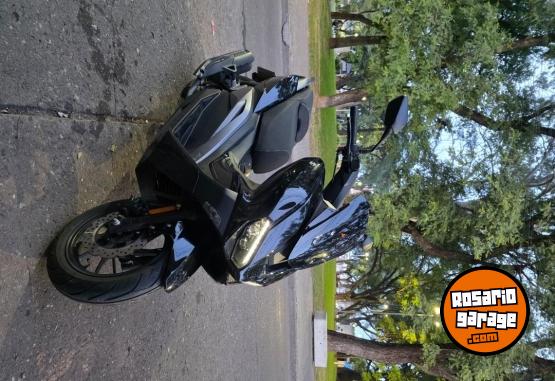 Motos - Zanella Cruiser X1 2023 Nafta 3300Km - En Venta