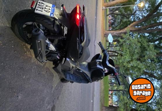Motos - Zanella Cruiser X1 2023 Nafta 3300Km - En Venta