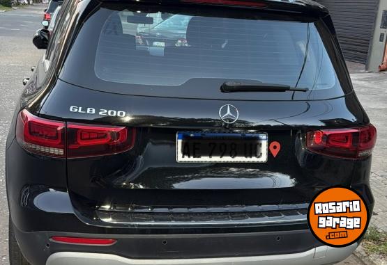 Camionetas - Mercedes Benz GLB 1,4 163 CV Glb 200 Ad 2021 Nafta 120000Km - En Venta