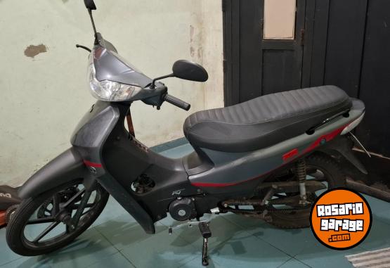 Motos - Zanella ZB RT 110 2024 Nafta 3700Km - En Venta